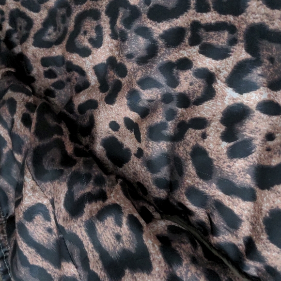 Guess Jacket Army Green Leopard Print Inner Lining Women's X Small - Picture 6 of 14